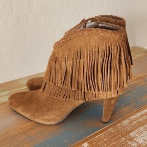 VINCE CAMUTO LEATHER ANKLE BOOTS SZ 7.5